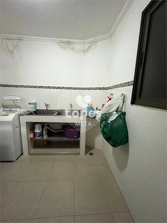 Apartamento à venda com 4 quartos, sendo 1 suíte,  em Jardim Satélite, São José dos Campos, SP