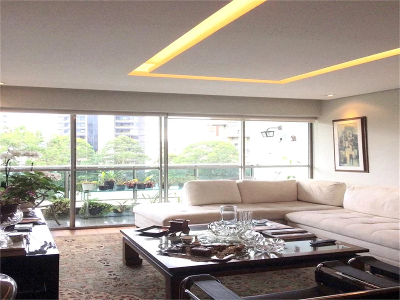 Apartamento à venda com 3 quartos, sendo 1 suíte,  em Vila Andrade, São Paulo, SP