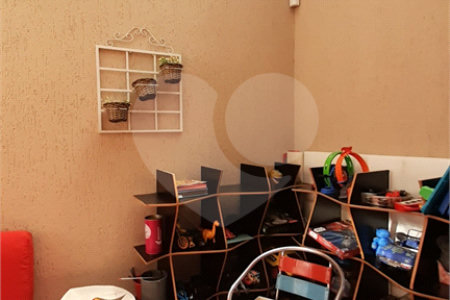 Sobrado à venda com 2 quartos, sendo 1 suíte, em Parque São Domingos, São Paulo, SP
