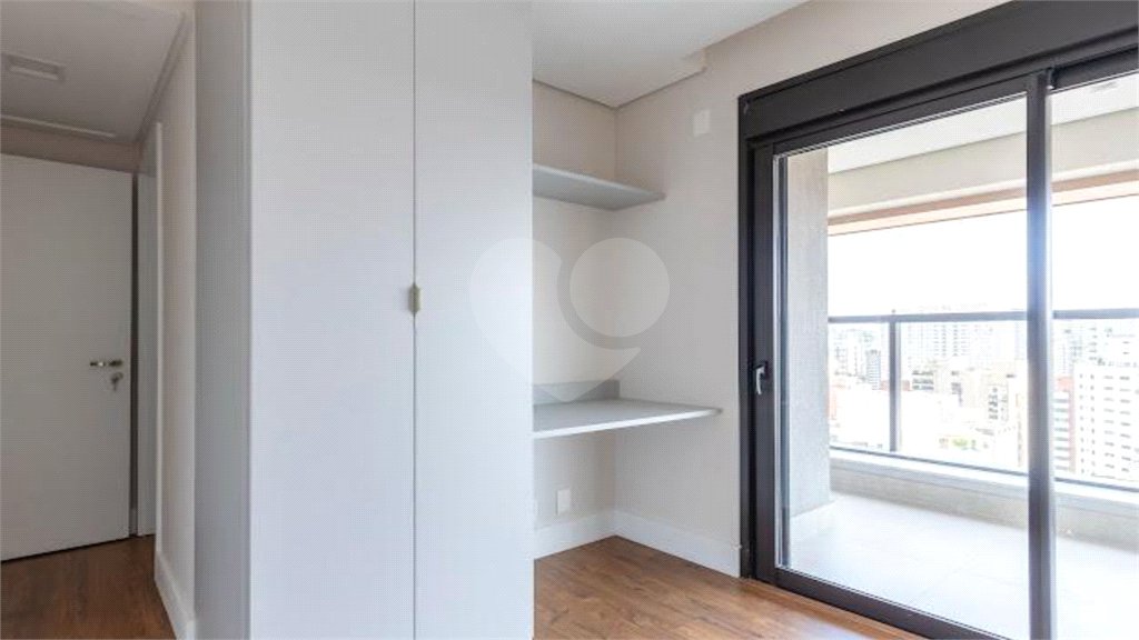 Apartamento à venda com 3 suítes em Moema, São Paulo, SP