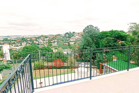 Casa à venda com 3 suítes no condomínio Estância Marambaia, Vinhedo - SP