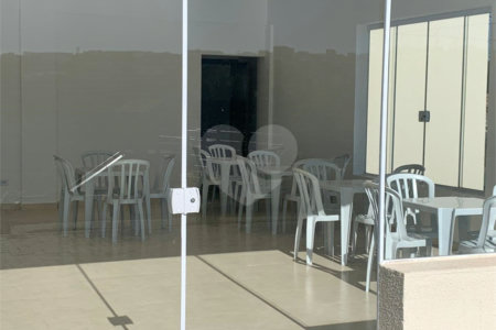 Casa à venda com 3 quartos, sendo 1 suíte, no condomínio Horto Florestal Villagio, Sorocaba - SP