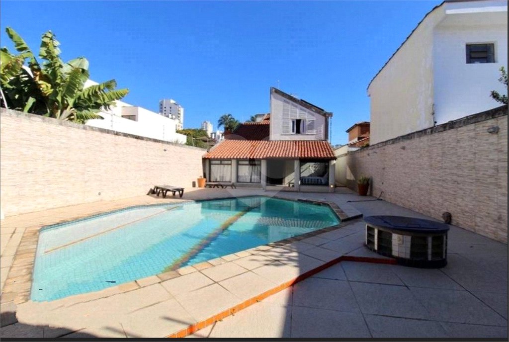 Casa à venda ou para alugar com 4 quartos, sendo 2 suítes, em Brooklin, São Paulo, SP