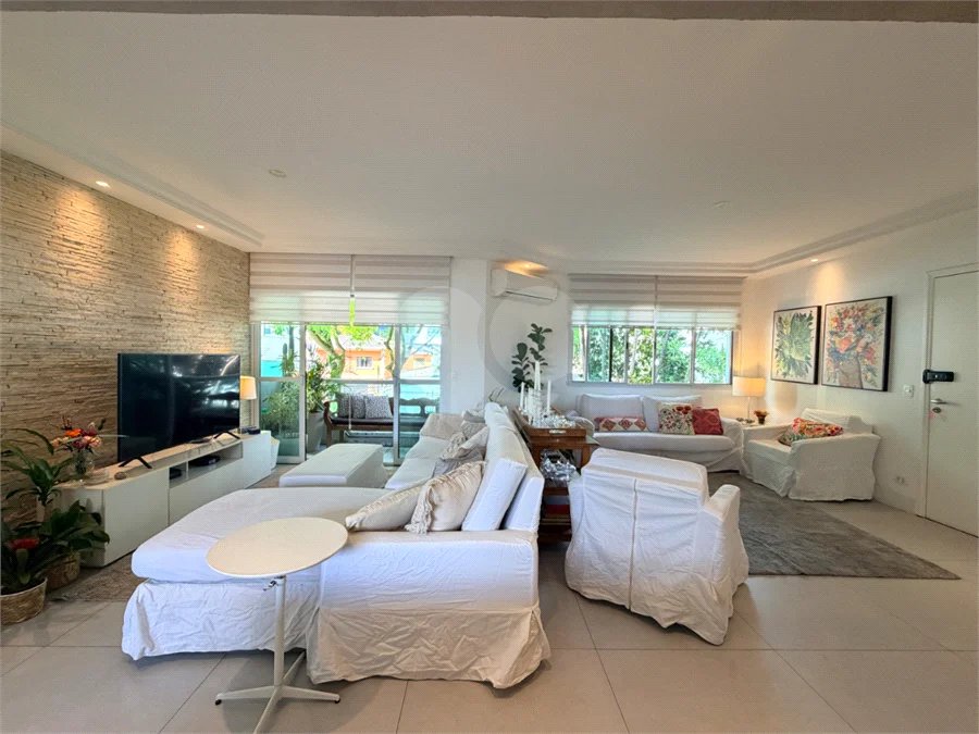 Apartamento a venda na Vila Olímpia com 3 quartos, São Paulo - SP
