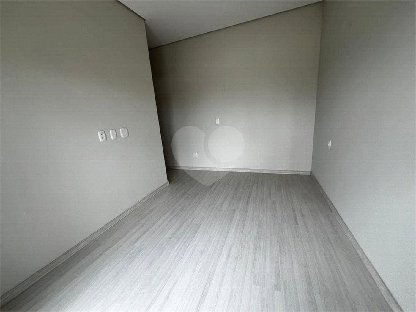 Casa à venda com 3 suítes no condomínio Residencial Jardim Villa Verona, Sorocaba - SP