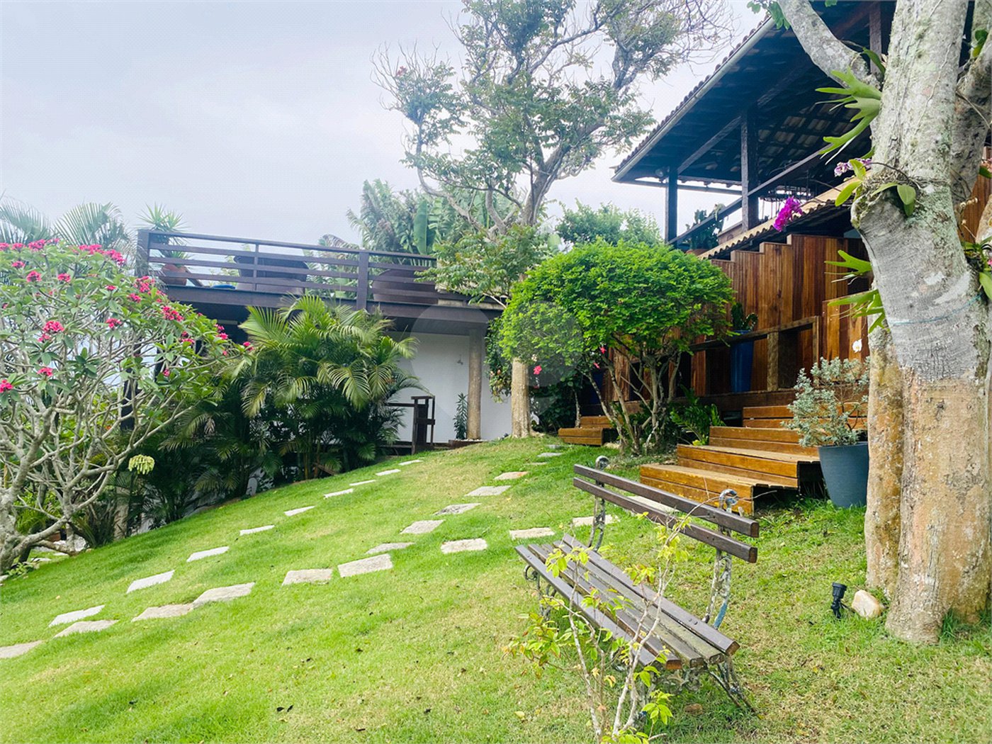 Casa à venda com 7 suítes em Albatroz, Armação dos Búzios, RJ