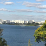 Casa à venda com 4 quartos, sendo 1 suíte, em Guarapiranga, São Paulo, SP
