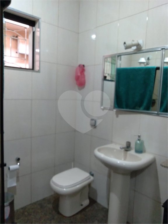 Casa Térrea à venda com 3 quartos, sendo 1 suíte, em Vila Galvão, Guarulhos, SP