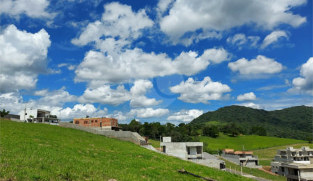 Terreno à venda no condomínio Greenfild, Atibaia - SP