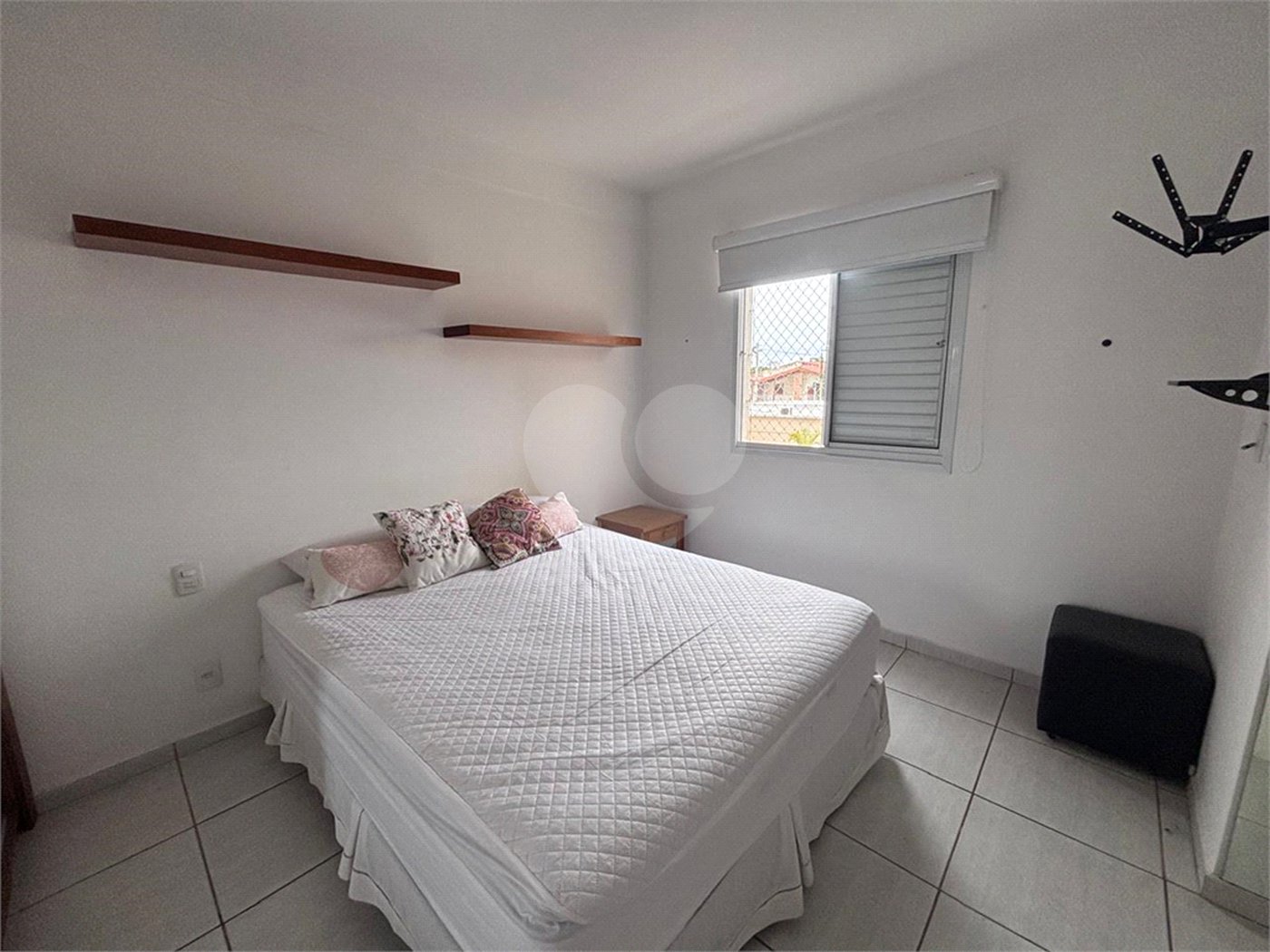 Apartamento à venda com 3 quartos, sendo 1 suíte,  em Parque Três Meninos, Sorocaba, SP