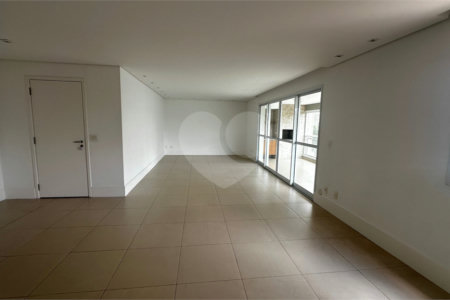 Apartamento à venda com 3 suítes em Vila Leopoldina, São Paulo, SP