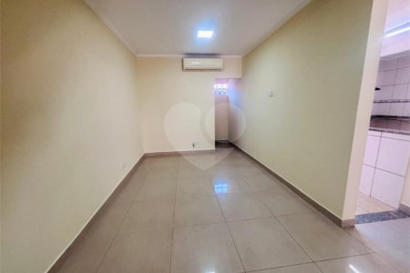 Casa para alugar com 3 quartos, sendo 1 suíte,  em Wanel Ville, Sorocaba, SP