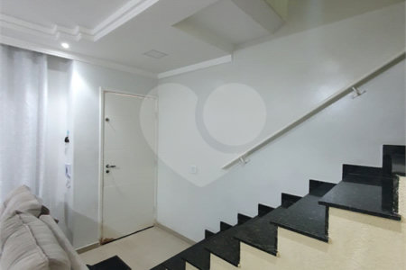 Casa à venda com 3 quartos no condomínio Vitória, São Paulo - SP