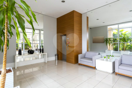Apartamento à venda com 3 quartos, sendo 1 suíte,  em Vila Andrade, São Paulo, SP