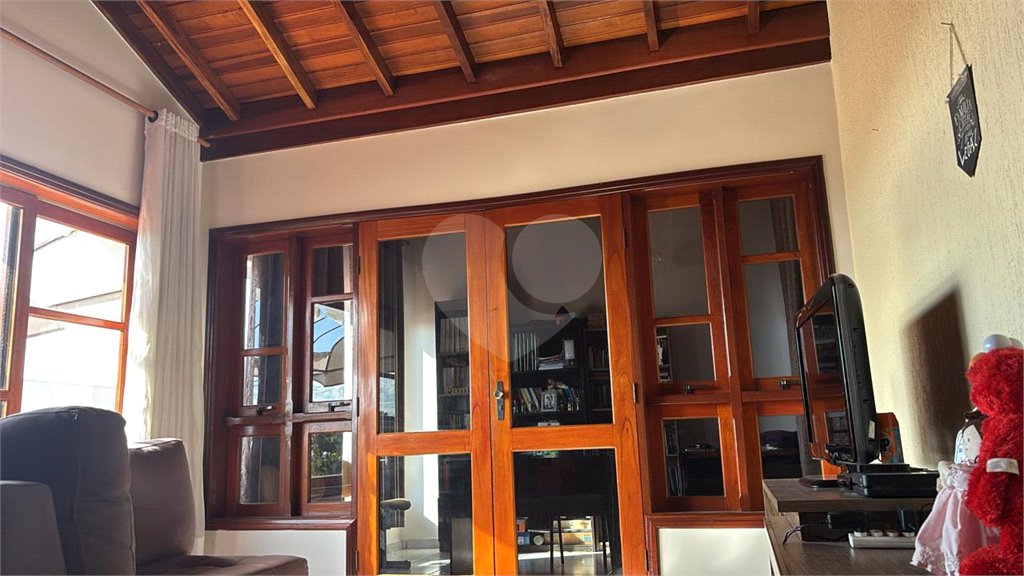 Sobrado à venda com 5 quartos, sendo 3 suítes,  em Jardim Recanto do Valle, Indaiatuba, SP