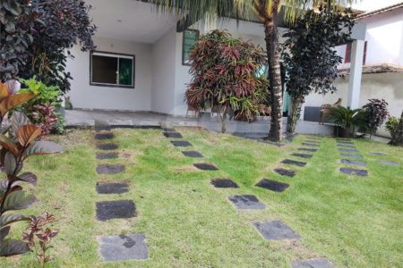 Casa à venda com 3 quartos, sendo 2 suítes,  em Rasa, Armação dos Búzios, RJ
