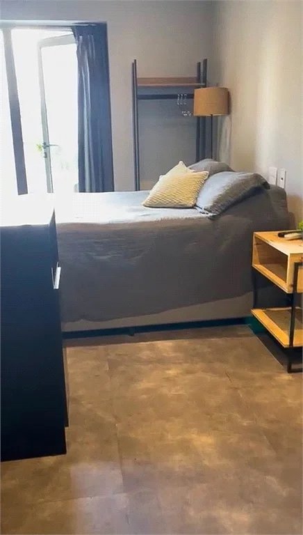 Apartamento à venda ou para alugar com 1 suíte em Pinheiros, São Paulo, SP