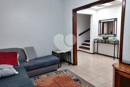 Sobrado à venda com 4 quartos, sendo 2 suítes,  em Água Fria, São Paulo, SP