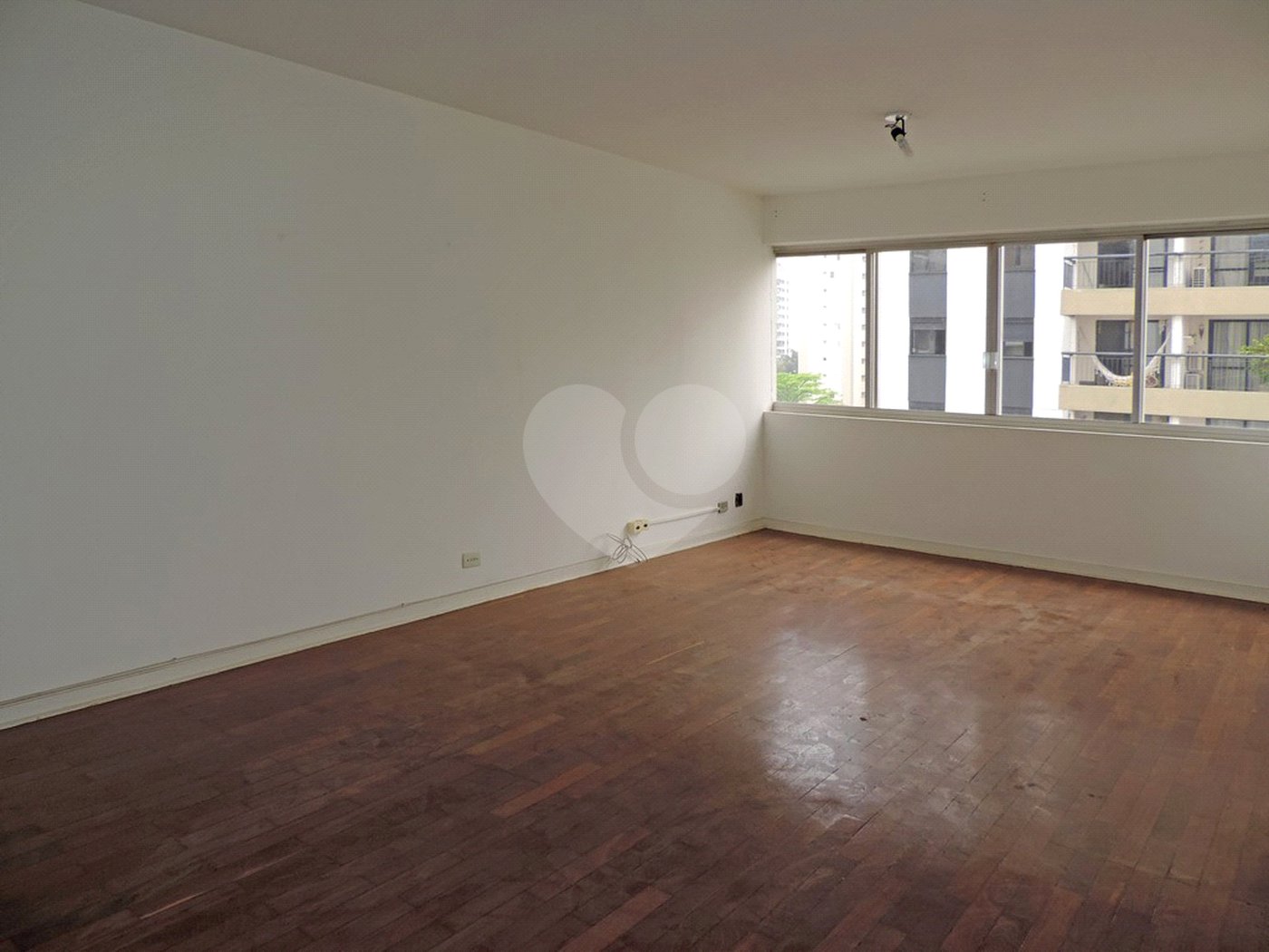 Apartamento à venda com 3 quartos, sendo 1 suíte, em Cidade Monções, São Paulo, SP
