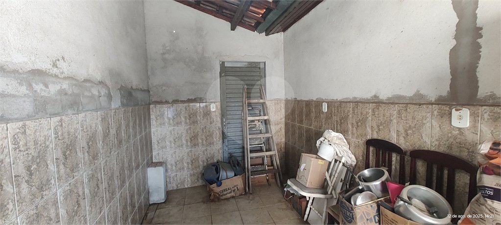Chácara à venda com 3 quartos, sendo 1 suíte, no Centro, Nazaré Paulista, SP