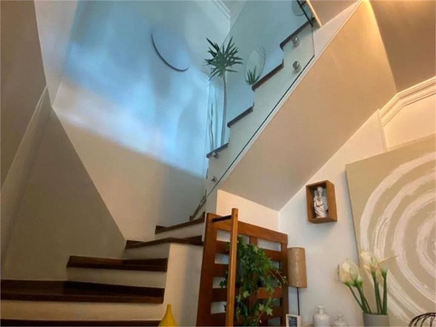 Apartamento à venda com 3 suítes em Vila Suzana, São Paulo, SP