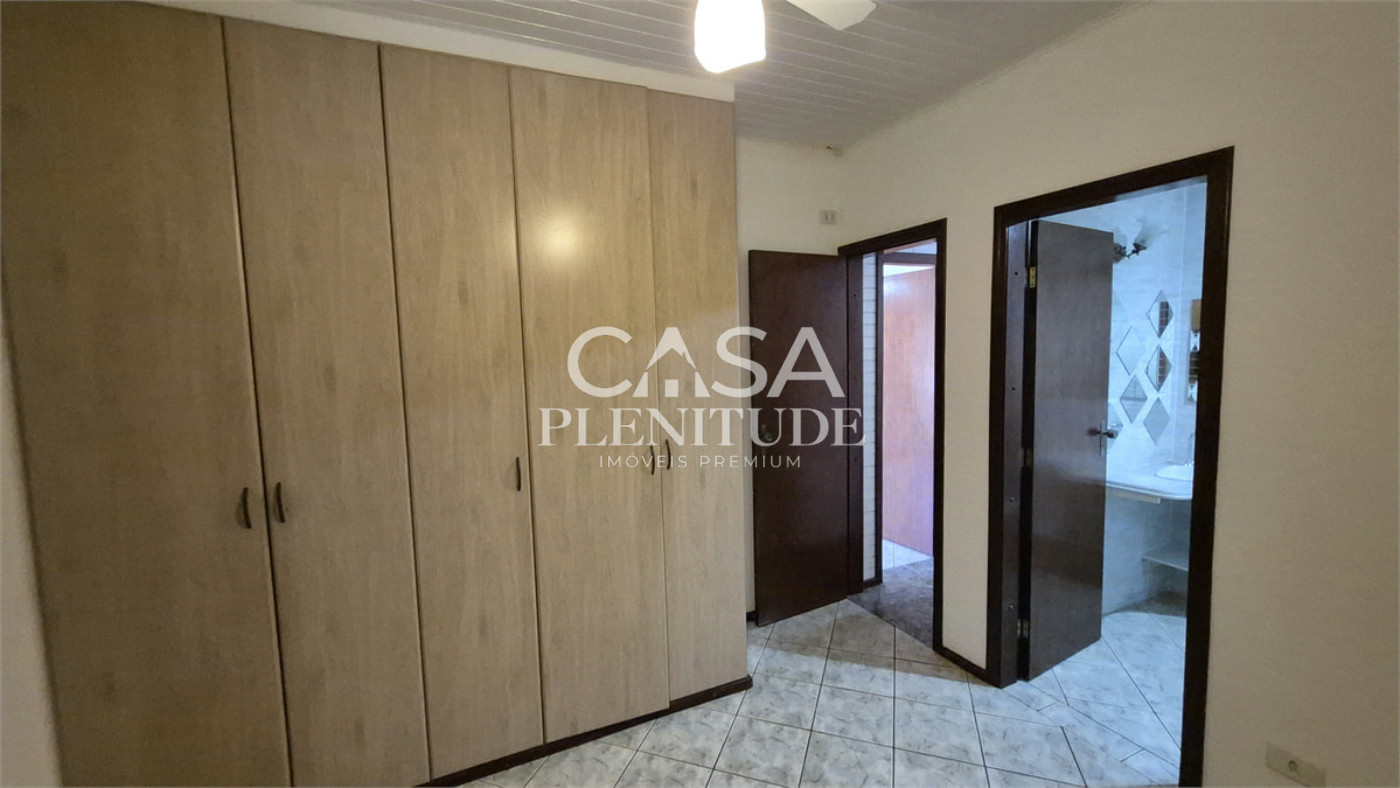 Casa em condomínio à venda ou para alugar com 3 quartos, sendo 1 suíte, em Jardim Ibiti do Paço, Sorocaba, SP