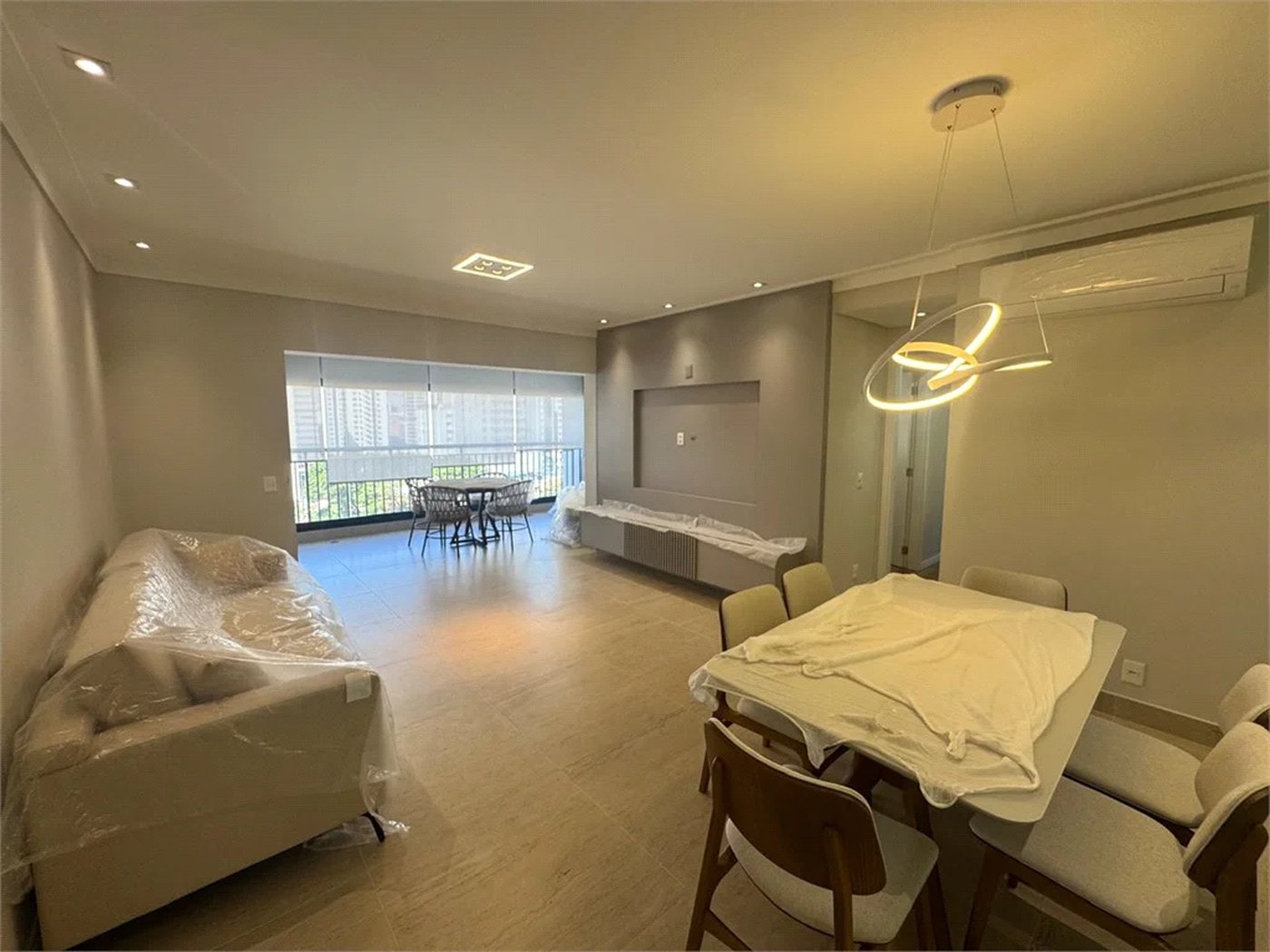 Apartamento à venda com 3 suítes em Brooklin Paulista, São Paulo, SP