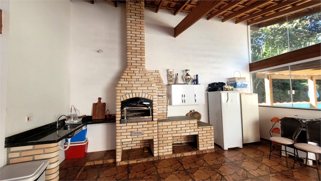 Casa à venda com 2 quartos, sendo 1 suíte,  no condomínio Sausalito, Mairiporã - SP