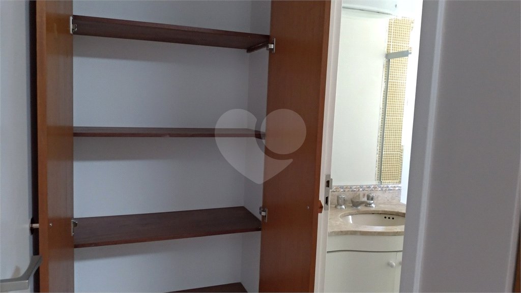 Cobertura à venda com 4 quartos, sendo 3 suítes,  em Vila Andrade, São Paulo, SP