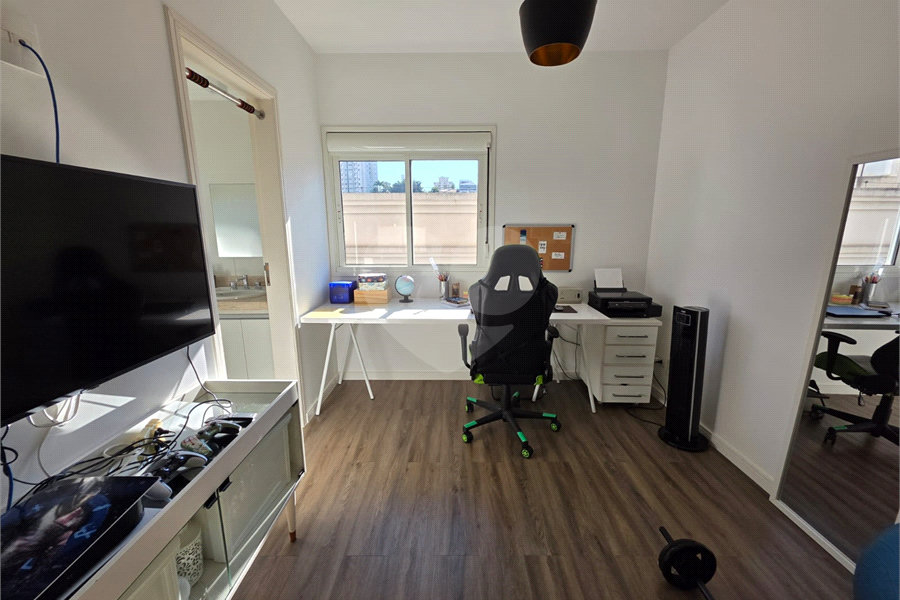 Apartamento à venda com 4 quartos, sendo 2 suítes, em Vila Paulicéia, São Paulo, SP