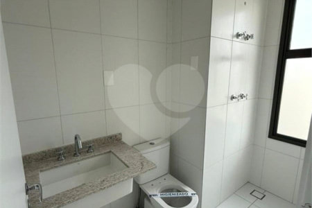 Apartamento à venda com 4 quartos, sendo 3 suítes, em Brooklin Paulista, São Paulo, SP