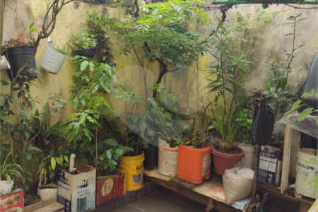 Casa à venda com 4 quartos, sendo 1 suíte,  em Jardim Cacique, Suzano, SP