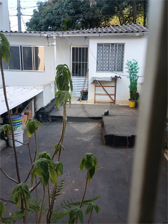 Sobrado à venda com 2 quartos em Parada Inglesa, São Paulo, SP