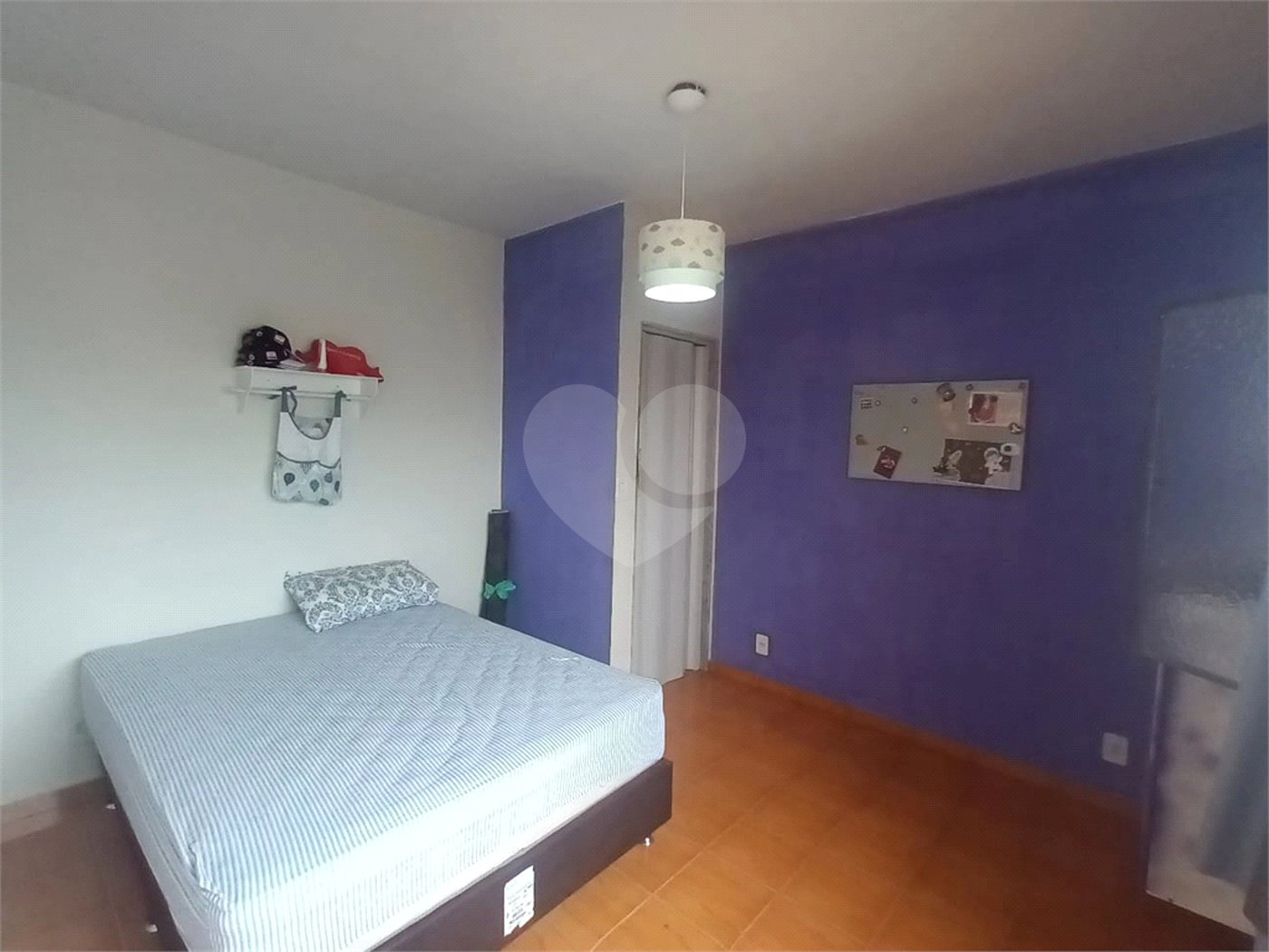 Casa à venda com 2 quartos, sendo 1 suíte, no condomínio Parque Central, Rio de Janeiro - RJ
