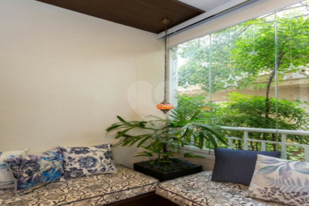 Apartamento à venda com 2 quartos, sendo 1 suíte,  em Cambuci, São Paulo, SP