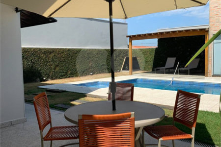 Casa à venda com 4 quartos, sendo 1 suíte, no condomínio Lagos D Icaraí, Salto - SP