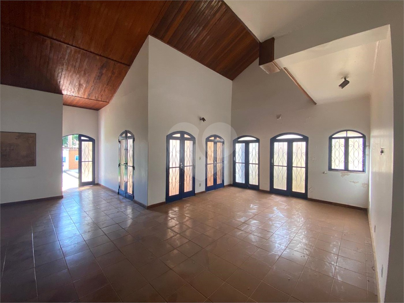 Casa à venda com 4 suítes em Vila Harmonia, Araraquara, SP