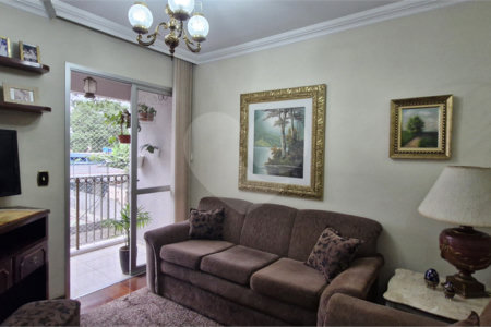 Apartamento à venda com 3 quartos, sendo 1 suíte, em Vila Mangalot, São Paulo, SP