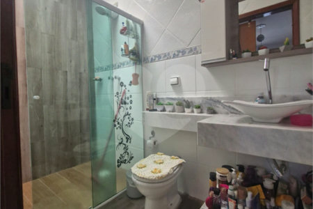 Casa à venda com 4 quartos, sendo 1 suíte, em Jardim Planalto, Salto, SP