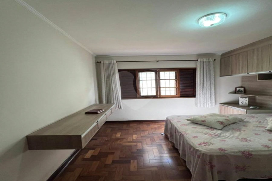 Casa à venda com 3 quartos, sendo 1 suíte, em Tucuruvi, São Paulo, SP