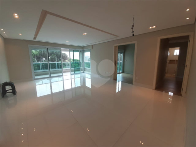 Apartamento à venda com 4 quartos, sendo 2 suítes,  em Jardim São Paulo(zona Norte), São Paulo, SP