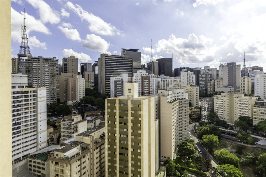 Apartamento à venda com 3 quartos, sendo 1 suíte, em Bela Vista, São Paulo, SP