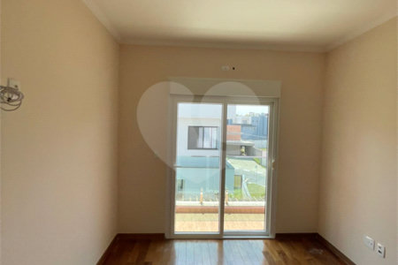 Casa à venda ou para alugar com 3 quartos, sendo 1 suíte, no condomínio Villagio Bella Citta, Mogi das Cruzes - SP