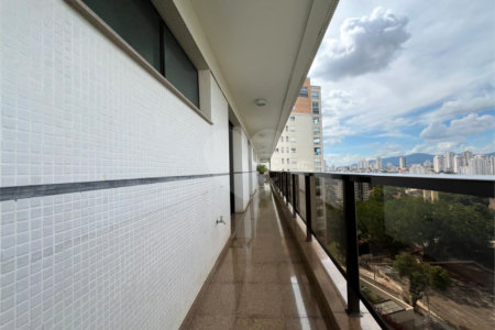 Apartamento à venda com 4 suítes em Santana, São Paulo, SP