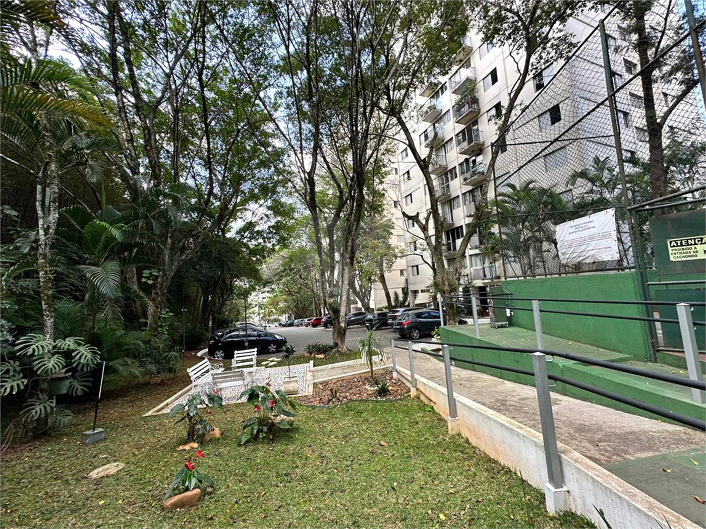 Apartamento à venda com 3 quartos em Jardim Londrina, São Paulo, SP