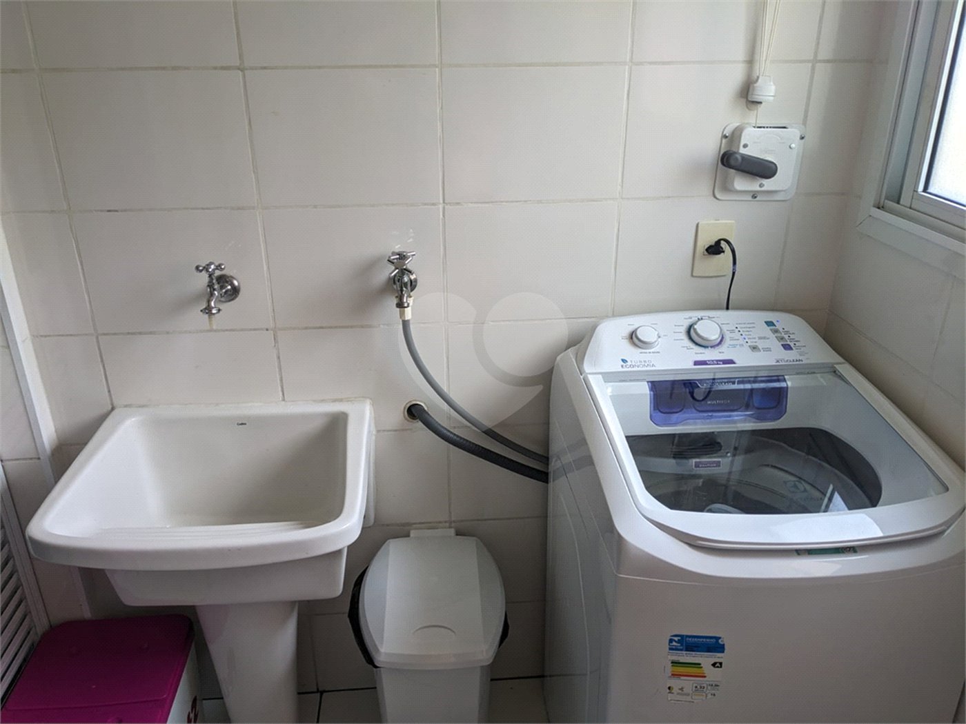 Apartamento à venda com 2 quartos, sendo 1 suíte,  em Jardim Rosa de Franca, Guarulhos, SP