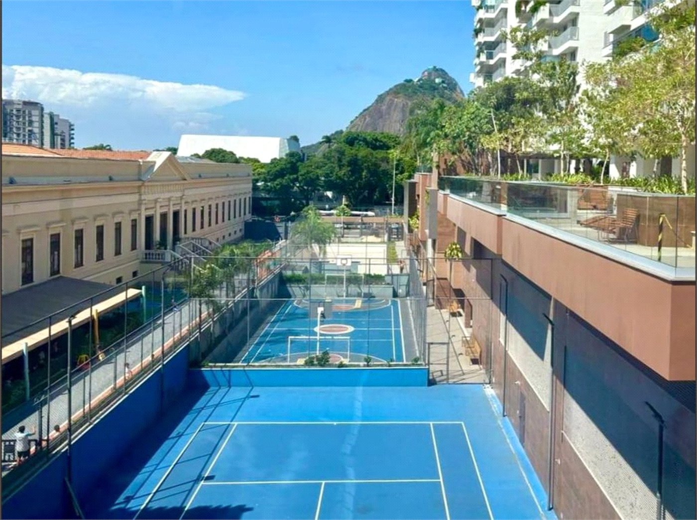 Apartamento à venda com 3 quartos, sendo 2 suítes, em Botafogo, Rio de Janeiro, RJ