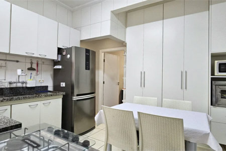 Apartamento à venda com 3 quartos, sendo 1 suíte, em Pinheiros, São Paulo, SP