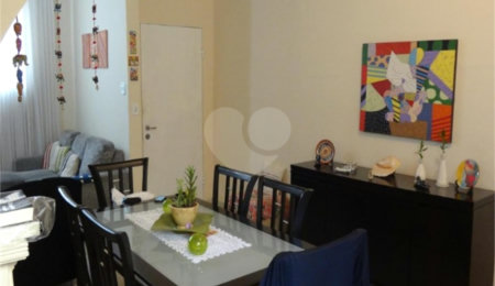 Sobrado à venda com 4 quartos, sendo 2 suítes,  em Belenzinho, São Paulo, SP