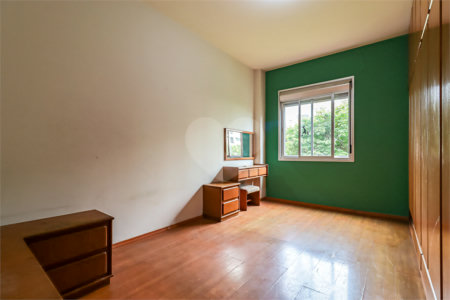 Oportunidade Espaçosa: Apartamento de 88 m² na Bela Vista!
